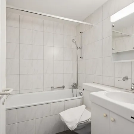 In The Heart Of - Crown 17 Apartman