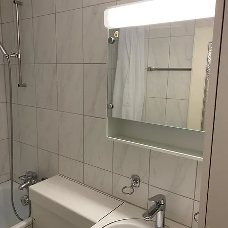 Apartment Studio In The Heart Of - Crown 17
